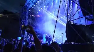 Five Finger Death Punch - Wash It All Away (live in Belgrade 2022)