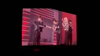 Stray Kids attempting to do Limbo's high notes 😂