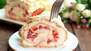 Simply and easily! Meringue roll with strawberries! Melts in your mouth!