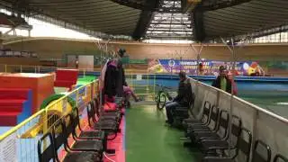 Ледовый дворец и велотрек в Крылатском. Катаемся на коньках всей семьей.