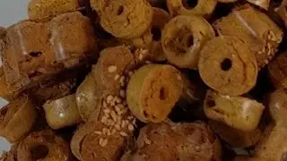 Hawrika bir köpüş bisküvisi tarifi. izleyin beğenin abone olun. diğer tarifleri Kaçırmayın 😍