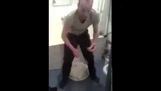 Очередной кандидат на премию Дарвина/Another candidate for the Darwin Award