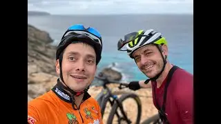 Las Aventuras de John Dere, Episodio 2 - Los cañones de Cala Pi