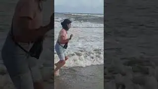 🔴Sea Beach 🏖masti wth my sister👭 