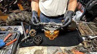Opening the hydraulic pump on my Case 1845 Skid Steer