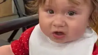 Little girl’s disappointment after tasting healthy greens during dinner with mom || WooGlobe