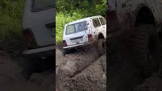 Элементы оффроуда. УАЗ и Нива.
