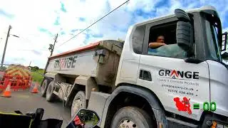 Big Truck -v- Scooter on Cycle Route 7 !