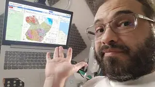 Iluminação de relevo e sobreposição com mapa de Geologia no Earth Engine