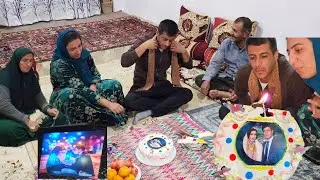 Asghar and Halimah's nomadic wedding anniversary: ​​charcoal bread and shopping in the rainy city