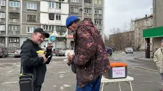 Волонтер добра #shorts #благотворительность #рукапомощи42 #помощьлюдям