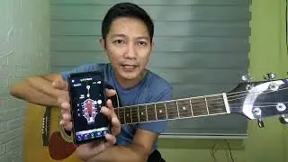 Paano Magtono ng Gitara Gamit ang Guitar Tuna sa Cellphone