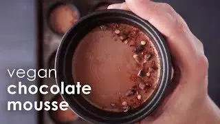Chili Chocolate Mousse // vegan // gluten-free