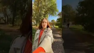Социофобия боялась её 