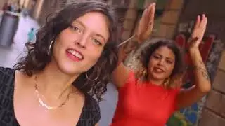 Ms Nina x Lola Montesa   Un porno prod AC3