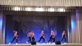 Танец  Группа 
