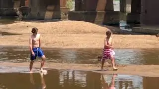 2018.06.16 Ian and Jacob Donnellan Jumping into the James River