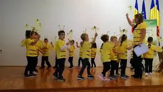 Romunski otroci za Api vrtec