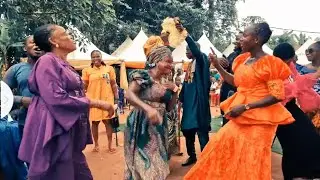 Best of lucky Dube. A must watch