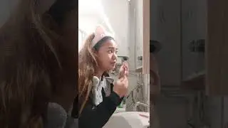 Trying to shave my Eyebrow