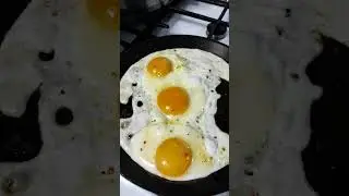 Жизнь в деревне.Едим яйца.А сколько стоят яйца у вас????