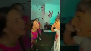 GIRLS VS BOYS AT THE MAX 💃🕺🎶