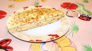 Блины с колбасой и сыром