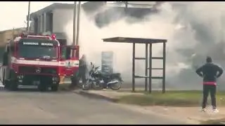 Alerta por incendio en un taller de Avenida Mitre