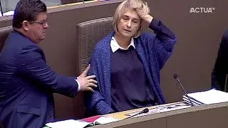 Hilde Crevits wordt onwel in Vlaams Parlement