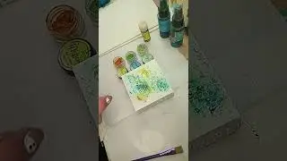 sparkly background ✨ the start of a mini canvas #mixedmedia #dailyartpractice