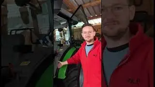 Saubere Fußmatte? #short #traktor #landwirtschaft #fun #lustig #hobbies #nature #top #winter #family