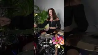FLOWERS METAL 🥀 #mileycyrus #rainparis #drummergirl
