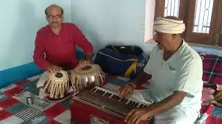 ll RAAG BHAIRAVI Il Chota khyaal ...pt. sheshdhar Chaubey ji practicing at home...l