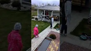 Топ топ топает малыш