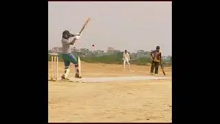 bouncer hits ball hit Shahzad 