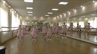 Ритмика и танец, 2 класс - фрагмент танца «Три пингвина»
