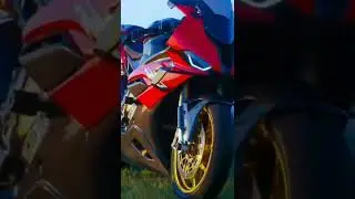 BMW S1000RR