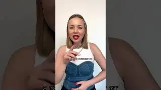 Выбирай брюки на высокой посадке и в соотвествии со своим размером.