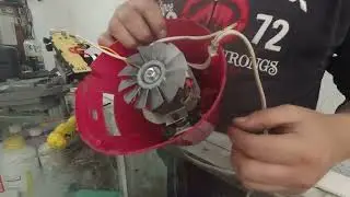 Blender smells like burning, sparks, or turns on unnecessarily