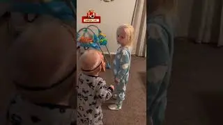 Этот Мальчик Любит Пугать Свою Старшую Сестру😂 #shorts