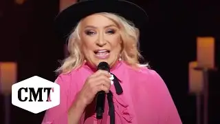 Tanya Tucker Performs 
