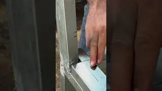 Corte para encastrar perfil 👨‍🏭🔥 #estiloindustrial #metalymadera #muebles