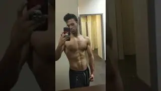 Teen bodybuilder chest day flex at gym (21 years old)