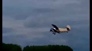 Взлёт АН-2 прямо с поля.