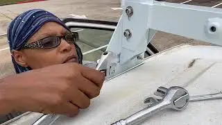 Installing AA GUTTER LADDER ROOF RACK ON FORD E 350 || Roof Rack For Off Grid Vanlife Solar Panel’s