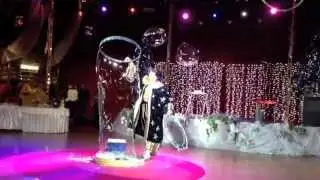 Выступление в паре Шоу мыльных пузырей