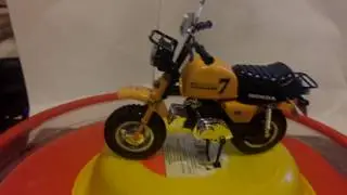 Aoshima Honda Gorrilla 1/12 bike Speed build and Painted