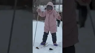 ВЫХОДНЫЕ/ КАТАЕМСЯ НА ЛЫЖАХ/ SKIING. 