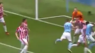 Fernando Goal Manchester City 1 - 0 Stoke City (23/04/2016)