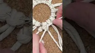Quick DIY Christmas ornament! 